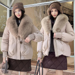 Streetwear Suure karvakraega udusulega puuvillase polsterdusega jakk Naiste talvine l&uuml;hike parka Paks soe mantel Naiste moer&otilde;ivad XL khaki