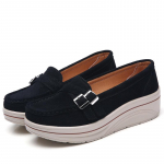 Naiste seemisnahast platvormiga peales&otilde;idetavad mokassiinid, vabaaja elegantsed mustad, naiste k&otilde;rgust suurendavad paksu tallaga raputusjalatsid, pluss suurus 42