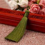 K&auml;sit&ouml;&ouml; DIY J&auml;rjehoidja Bohemia 8cm K&auml;sitsi valmistatud uued kuumad ehtetarvikud k&otilde;rvar&otilde;ngaste jaoks 1 tk/1 paar 25 v&auml;rvi Kvaliteetne pikk siidist tutt About 8cm 2PCS