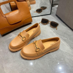 Loafers Ji Briti stiilis retro PVC &uuml;he pedaaliga v&auml;ike kuldne pandla &uuml;mmargune pea paksu tallaga kotipeaga kingad 36 helepruun v&auml;rv