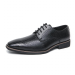 Br&auml;ndMeeste slip-on Meeste klassikalised Oxfordi kingad Moodsad &auml;rikleit terava ninaga Kingad Uus klassikaline nahast Meeste &uuml;likonna kingad Meeste kingad 38 must