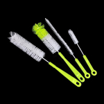 4-osaline pudeliharjade komplekt: Pikavarrega Tassi- ja K&otilde;rrepuhastusharjad K&ouml;&ouml;gi jaoks