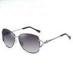 Naiste mood polariseeritud p&auml;ikeseprillid v&auml;rvilised kile objektiivid tarvikud prillid peegeldusvastased p&auml;ikeseprillid prillid