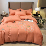 Elegantne puuvillane harjatud neljaosaline voodipesukomplekt: &Uuml;hev&auml;rviline nahas&otilde;bralik voodilina ja tekikott. 1.8m Bed Sheet Set [Duvet 200X230] Four-Piece Set