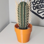 3D-prinditud kaktuse hambaorgihoidja toataimena, 3D-prinditud kaktuse hambaorgihoidja, inimestele, kes ei suuda taimi elus hoida, dekoratsioon tumeroheline v&auml;rv