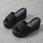 Naiste platvorm rannasussid K&otilde;rged kontsad kiilud Sandaalid Suvekingad 2024 Uued naiste kingad Paksud slaidid Seksikad pumbad Fad Flip Flops 43