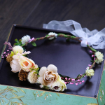 Naiste lihtne peapael peav&otilde;ru ise-pulmade juuksekaunistus kroon