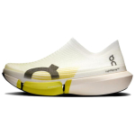 ON Cloudboom Strike 2 Lightspray White Lime Unisex Tossud 3UG30022929 42.5 beige