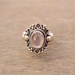 Looduslik roosikvartsi v&auml;&auml;riskiviga statement-s&otilde;rmus, massiivne 925 sterlingh&otilde;be, k&auml;sitsi valmistatud ehe 6 roosa