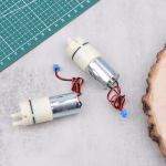 Alalisvoolu 3,7 V 5 V 6 V 7,4 V Micro 370 mootoriga veepump iset&auml;ituv miniveepump vaikne elektriline membraanpump suure vooluhulgaga