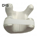 Ilupadi Satiin takistab kortsude teket eemaldatava pestava padjap&uuml;&uuml;riga m&auml;luvahuga, mis toetab mugavat teleri lugemist voodis s&uuml;gava une padi valge