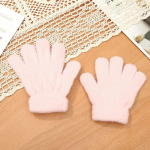 1 paar soe karvane noorte laste kinnas sportlik lihtsus &uuml;hev&auml;rviline l&otilde;hestatud kinnas v&auml;ikelapsele s&uuml;gistalvine soe v&auml;likinnas valge