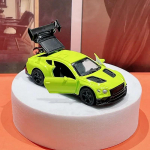 Auto v&otilde;tmehoidja Creative Simulation Mini Sport Auto v&otilde;tmehoidja ripats V&otilde;tmehoidja Loomingulised kaunistused Multifilm Koolikott Auto ripats