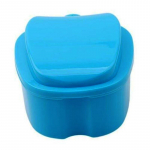 Hambaproteeside vannikarp Puhastushammaste &uuml;mbris Hambaravi valehammaste s&auml;ilituskast rippuva v&otilde;rgukonteineriga Hambaproteesikarpide konteiner