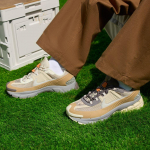 Nike Zoom Vomero 5 Roam Running Poets 41