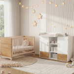 Beebim&ouml;&ouml;bel, m&auml;hkimislaud (114 x 53 x 92 cm), vahetuspind, eemaldatav vahetusraam, voodi (70 x 140 x 87 cm), looduslik puidu v&auml;rv