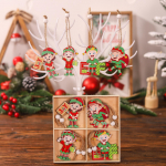 Uued 12 tk j&otilde;ulukaunistused V&auml;rvilised puidust p&auml;kapiku nuku ripatsid j&otilde;ulupuu tarvikud kodu p&uuml;hadekaunistused