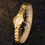 Lihtsad elegantsed v&auml;ikesed naiste k&auml;ekellad Luksuslikud kullast randmekellad naistele naiste kvartskellad montre femme