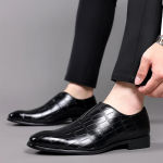 Meeste kleit Kingad vabaaja Meeste nahast kingad slip on mood Loafers Ruudu kontsaga sotsiaalsed kingad Meeste zapatos de vestir suur suurus 48 6.5