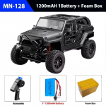 Uus roomik-4x4 auto MN128 2,4G ronimine maastikus&otilde;iduki professionaalne versioon LED-valgusega t&auml;isskaala RC mudeli kaugjuhtimispuldiga auto m&auml;nguasi poisile kingitus 1 Battery must