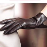 Moodsad naiste kindad V&auml;rvilised lambanahast talvised soojad &otilde;hukesed kindad L