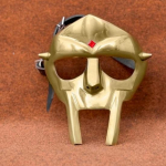 MF Doom Mad Villain Gladiator terasest messingviimistlusega n&auml;omask Cosplay jaoks, kost&uuml;&uuml;mid unikaalsed j&otilde;ulukingid