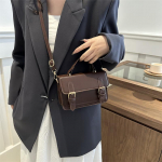 Euroopa ja Ameerika stiilis retro postiljon moekas vabaaja tekstuur linna pendelr&auml;nd &uuml;he &otilde;laga k&auml;e crossbody v&auml;ike ruudukujuline kott naistele