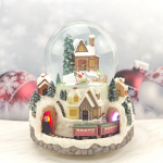 J&otilde;uluk&uuml;la Figuurid Muusikaline Lumekuul J&otilde;ulukollektsiooni Hooned Dekoratsioon P&ouml;&ouml;rleva Rongiga Muusika ja LED-valgusega J&otilde;ulukingiks