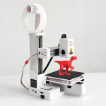 EasyThreed 3D-printer algtaseme &uuml;hilduv PLA TPU 1,75 mm h&otilde;&otilde;gniidiga sisaldab toiteadapterit. EU Plug valge