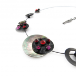 Les Tr&eacute;sors De Lily [J0475] - Collier Cr&eacute;ateur 'M&eacute;lusine' rouge noir punane