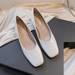 Suurused 35-43 Naiste Klassikalised Kingad Keskmise Kontsaga Ruudukujulise Ninaga Kingad Kontori Daami Nahast Kingad Suur Kuldne Metallkett Pehmed Tallad Libistatavad Kingad 36