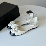 Kuum m&uuml;&uuml;k Kevadjalatsid naistele Ehtne nahk Kingad Vabaaja korterid Segatud v&auml;rvid Sandaalid Disainerjalatsid 35