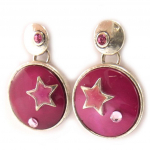NOA [G0387] - Boucles Cr&eacute;ateur 'Nacre en Folie' rose violet Heleroosa