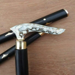 Vanaaegne Disainer Viktoriaanlik Messingist K&auml;epide Antiikne T&auml;ispuidust Jalutuskepp M aero