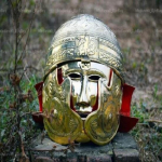 18GA messingist keskaegne Vana-Rooma kiiver koos n&auml;omaskiga Rooma Gallia Centurion