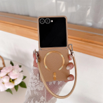 MOTO Razr Ultra 2026 Razr+ Magsafe juhtmevaba laadimiskorpus Moto Razr 70 Ultra nahast randmerihmaga Magnetiline kate Pael MOTO Razr Plus 2026 khaki