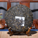 Traditsiooniline 357g Jingmai Vana Pu-erh Tee K&auml;sit&ouml;&ouml; Pu'er Toortee Kook Puerh Roheline Tee 357g