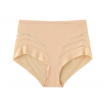 Keskmise v&ouml;&ouml;kohaga p&uuml;ksikud, millel on k&otilde;htu pinguldav v&ouml;&ouml;koht, puusi t&otilde;stvad v&otilde;rktriibud, mugav puuvillane jalgevahe, suur aluspesu. XXL