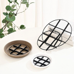 Hingavad plastist lillepoti jalad isoleerimiseks ja juurem&auml;daniku &auml;rahoidmiseks Diameter 12cm