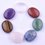 Naturaalne kristall-uimakivi 20 mm ovaalne massaažikivi &ndash; kuue tk komplekt