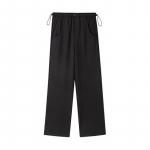 &Otilde;huke stiil ilma k&otilde;huta on l&otilde;tv ilma kokkut&otilde;mbava k&otilde;huta. Naine Laiade s&auml;&auml;rtega P&uuml;ksid Kanna Vabaaja Sirge s&auml;&auml;rega &Uuml;likonnap&uuml;kse Raseduse ajal. L must