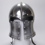 Punisher Skull lahingukiiver, funktsionaalne keskaegne kantav kiiver, keskaegne templir&uuml;&uuml;tli ristis&otilde;dija raudr&uuml;&uuml;, viikingi lerp s&otilde;dalase kiiver