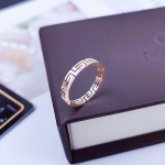 Armastuss&otilde;rmus naistele Kreeka v&otilde;tmega looklev Suure seinamustriga &otilde;&otilde;nes titaanist terasest igavene &otilde;nne Retro kingitus 10 roosa kuldne v&auml;rv