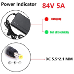 72V laadija 5A 20S liitium-ioonaku laadija 84V 5A intelligentne kiirlaadimise EU pistik koos jahutusventilaatoriga 84V 5A DC