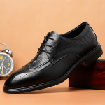 Meeste kleidis kingad platvormkingad paeltega oksfordid brogue &Auml;ri Casual Meeste kingad Mokassiinid &auml;ri pulmakingad meestele 38 must