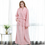 Naiste meeste soe mitmevarreline Coral Velvet hommikumantel talvepaksendatud flanellist soe kimono hommikumantel pruut M