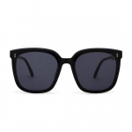 Intellilens | Br&auml;nditud Uusimad ja Stiilsed P&auml;ikeseprillid | 100% UV-kaitse | Premium V&auml;limus | Unisex | Mustad L&auml;&auml;tsed | Wayfarer | Keskmine