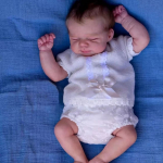 Taass&uuml;ndinud beebi v&auml;ikelapse nukud Pascale 19 tolli Elav magav suletud silmadega vasts&uuml;ndinu nukk Silikoonist t&auml;iskeha du&scaron;im&auml;nguasi Beebinukud lastele J&otilde;ulup&uuml;hade kingitused