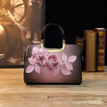 2023. aasta Fashion Gradient &otilde;lakott: K&otilde;rgekvaliteediline lakknahast k&auml;ekott roosa