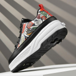 Uued p&otilde;genemissussid Neljarattalised rullikud Poisi laste kingad ratastega T&uuml;drukute uisutussussid 37